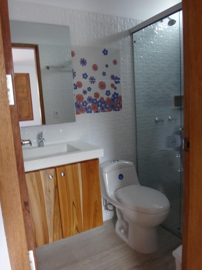 Hotel Bahia Guatape Exterior photo